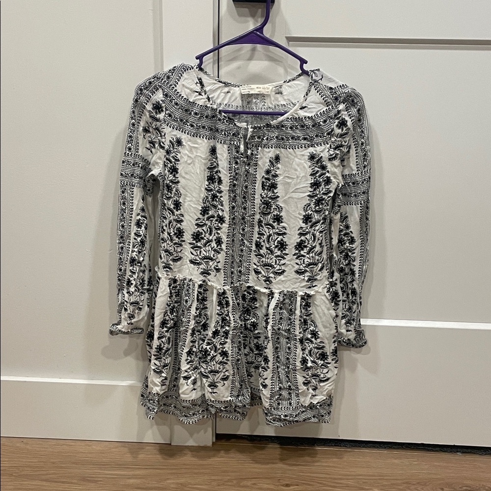 Zara Black and White Patterned mini dress